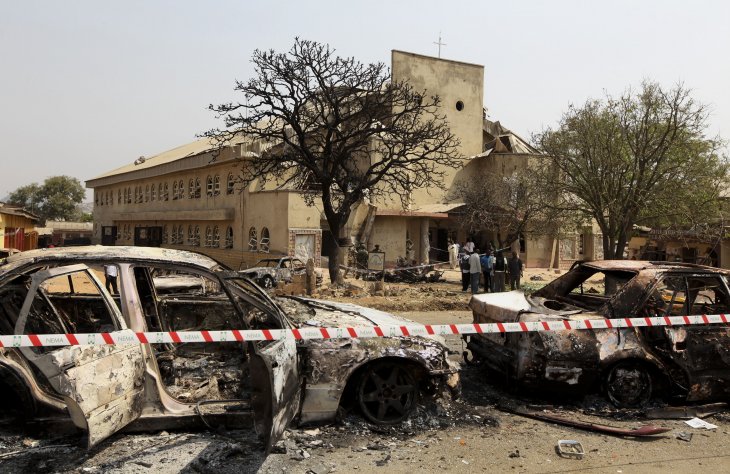 StTheresaCatholicChurch-Giáo Hội tại Nigeria vừa bị khủng bố vừa bị cướp