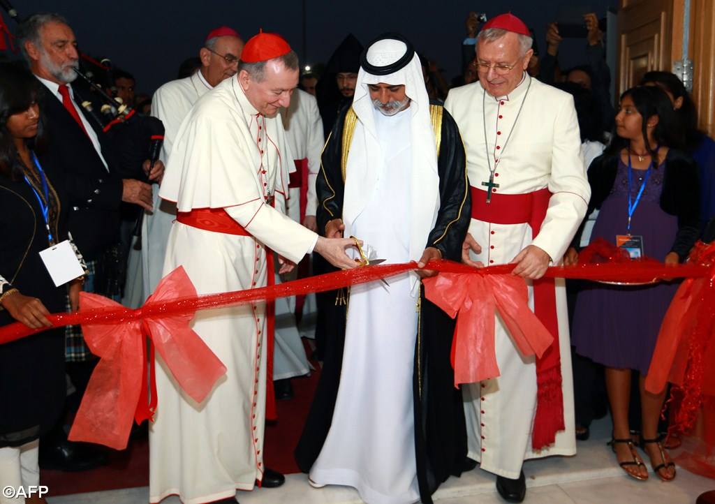 CardParolin-AbuDhabi-Nhà thờ Công giáo thứ 2 được khánh thành Abu Dhabi