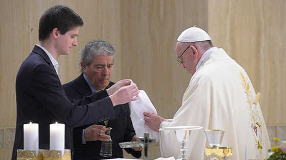 big-pope-ao trang